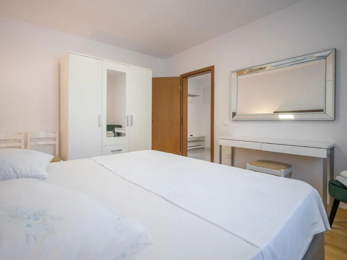 Apartment Damir-1 Crikvenica