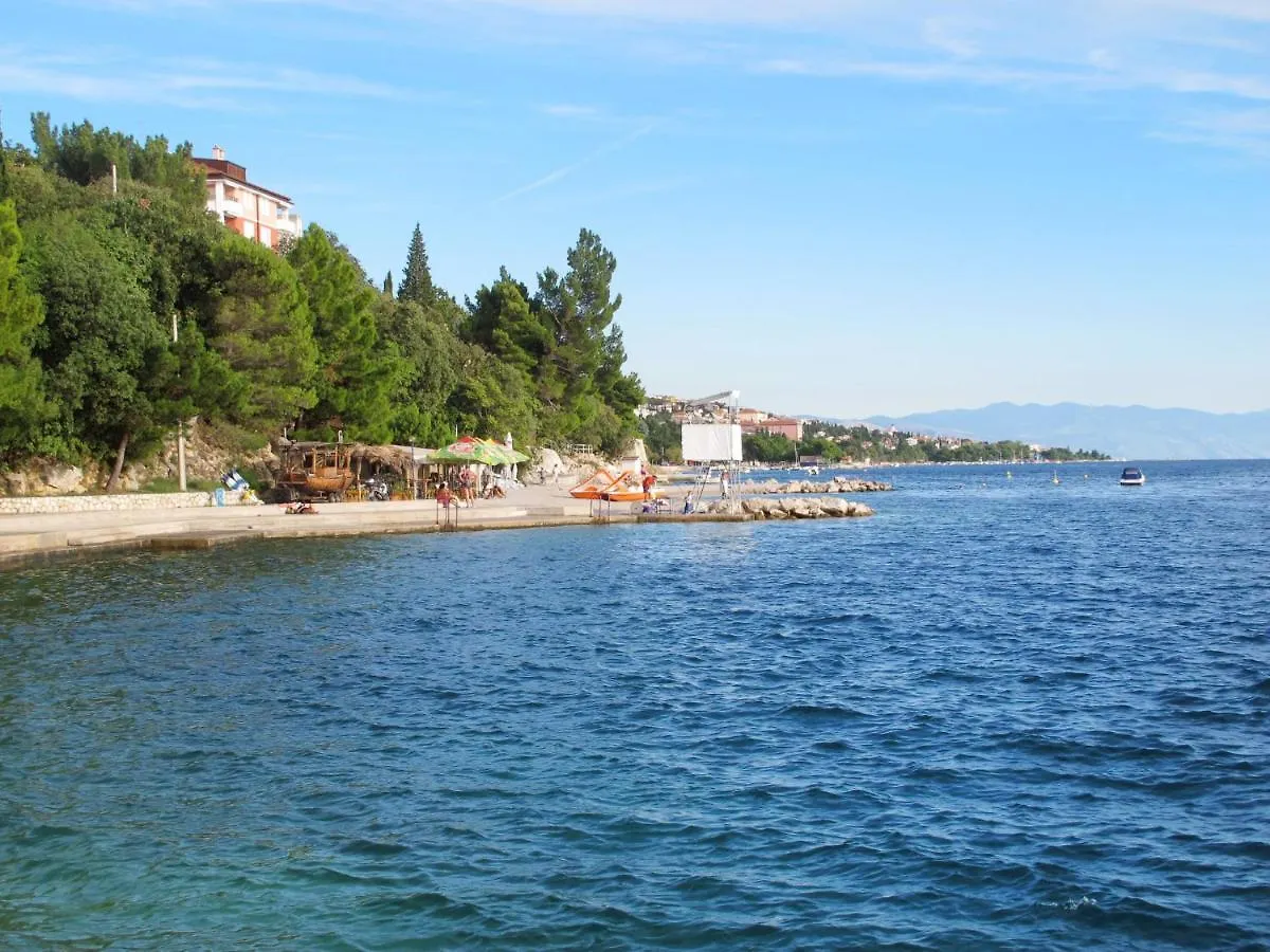 Apartment Damir-1 Crikvenica