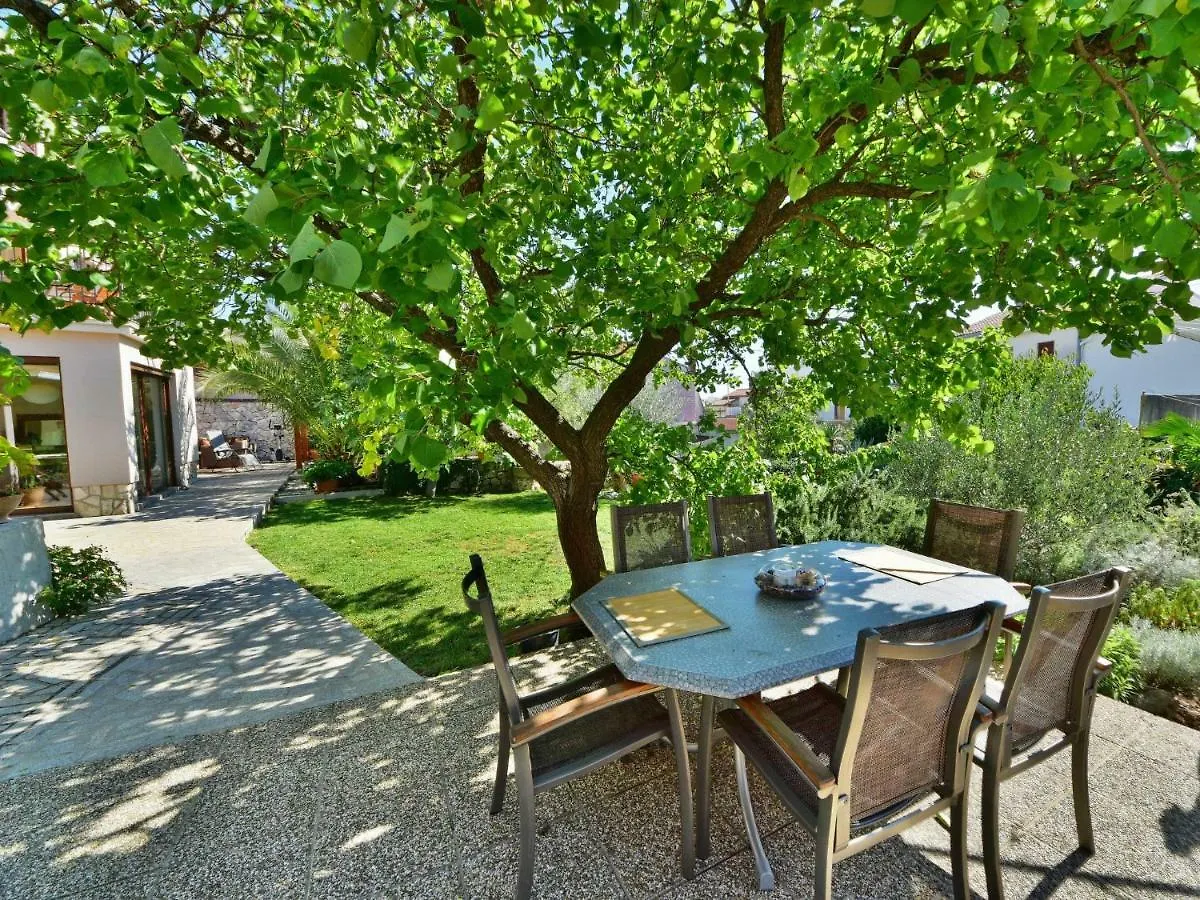 Apartment Damir-1 Crikvenica